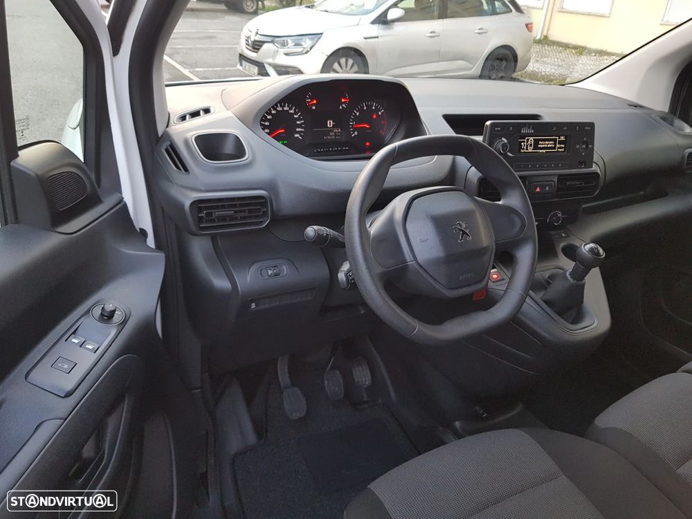 Peugeot Partner 3 Lugares - 39