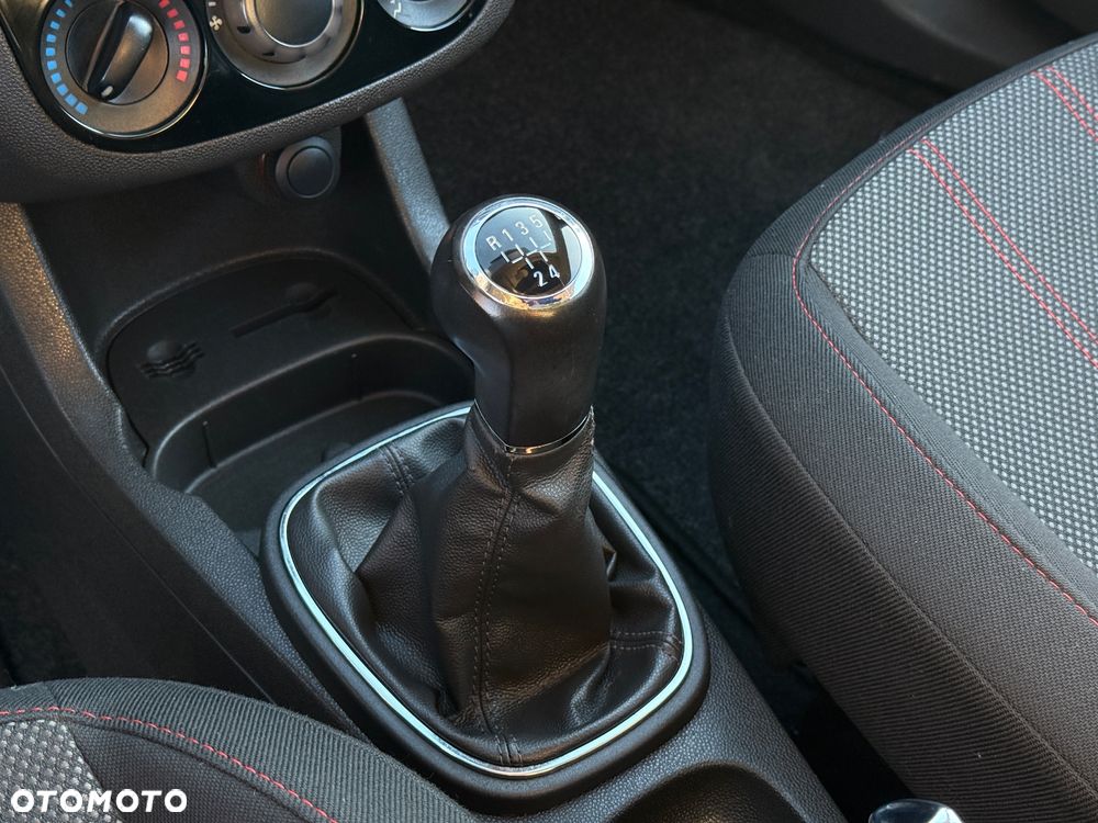 Opel Corsa - 18