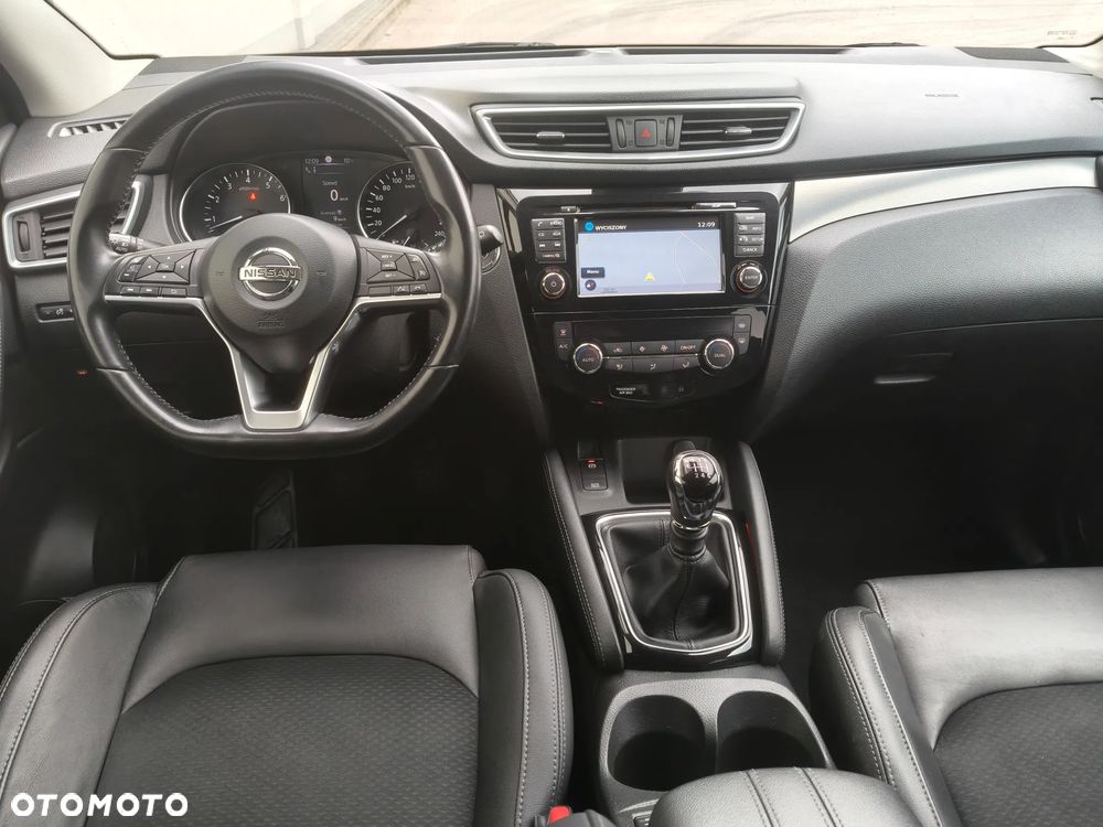 Nissan Qashqai 1.6 DIG-T Tekna - 9