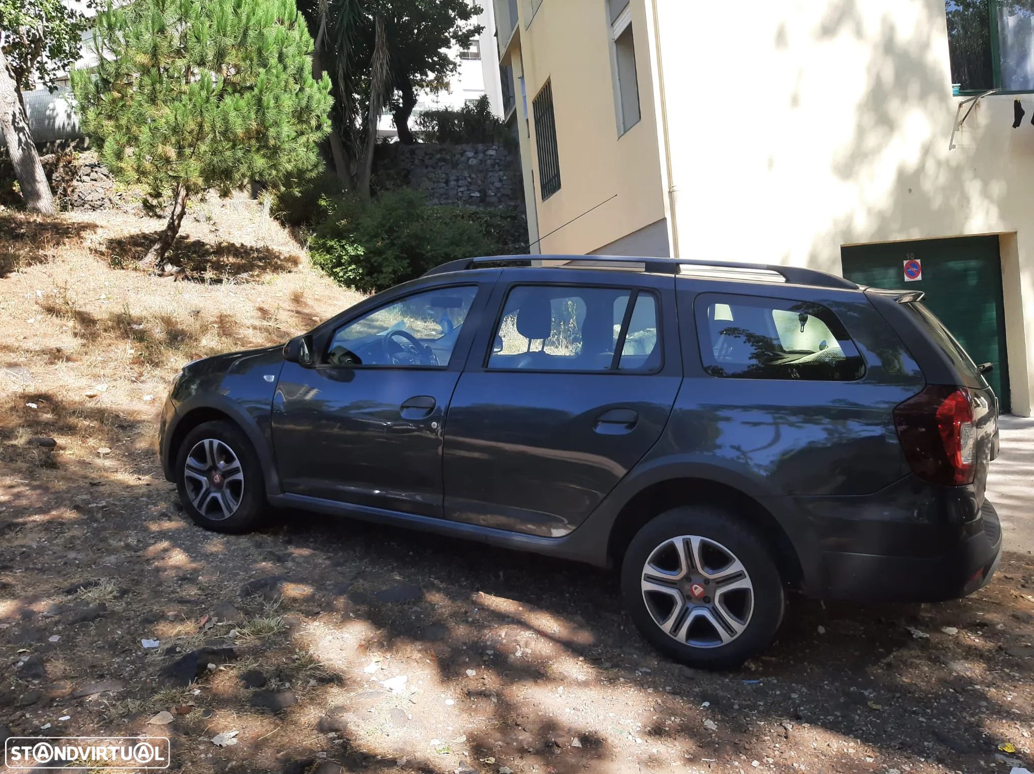 Dacia Logan MCV 0.9 TCe Comfort Bi-Fuel - 1
