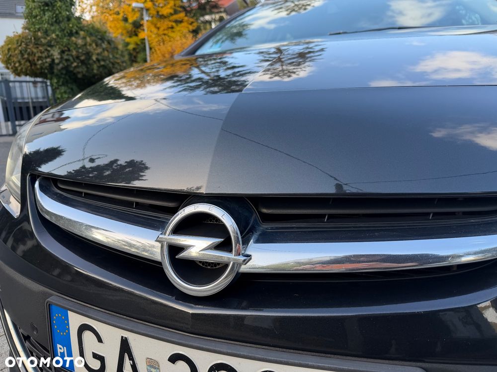 Opel Astra - 4