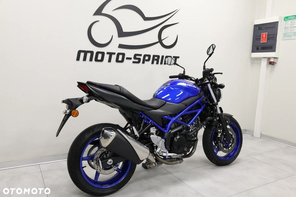 Suzuki SV - 8