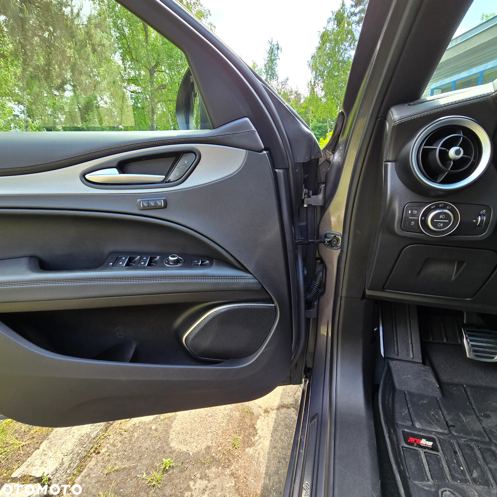Alfa Romeo Stelvio 2.2 JTDM Veloce TI Q4 - 12