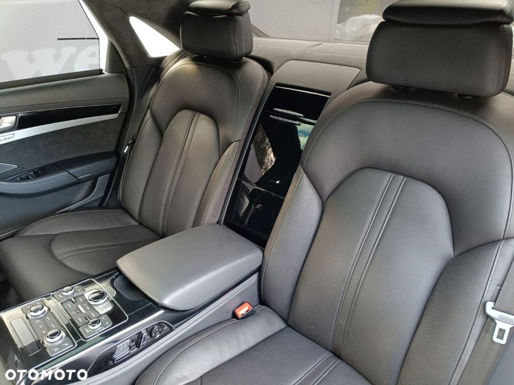 Audi A8 - 34