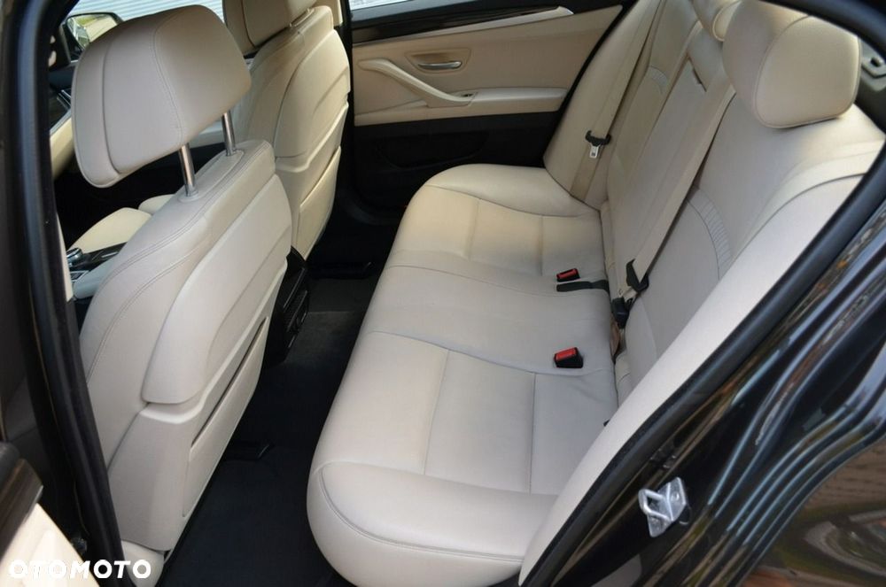BMW Seria 5 - 26