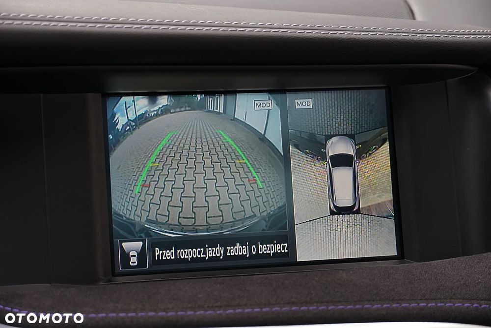 Infiniti Q30 2.0t DCT AWD Sport City Black - 39