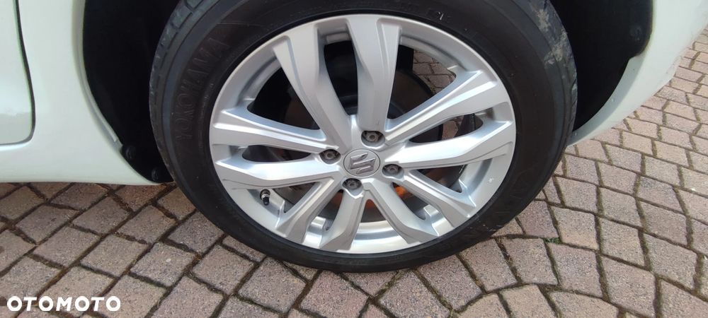 Suzuki Swift 1.2 Premium - 32