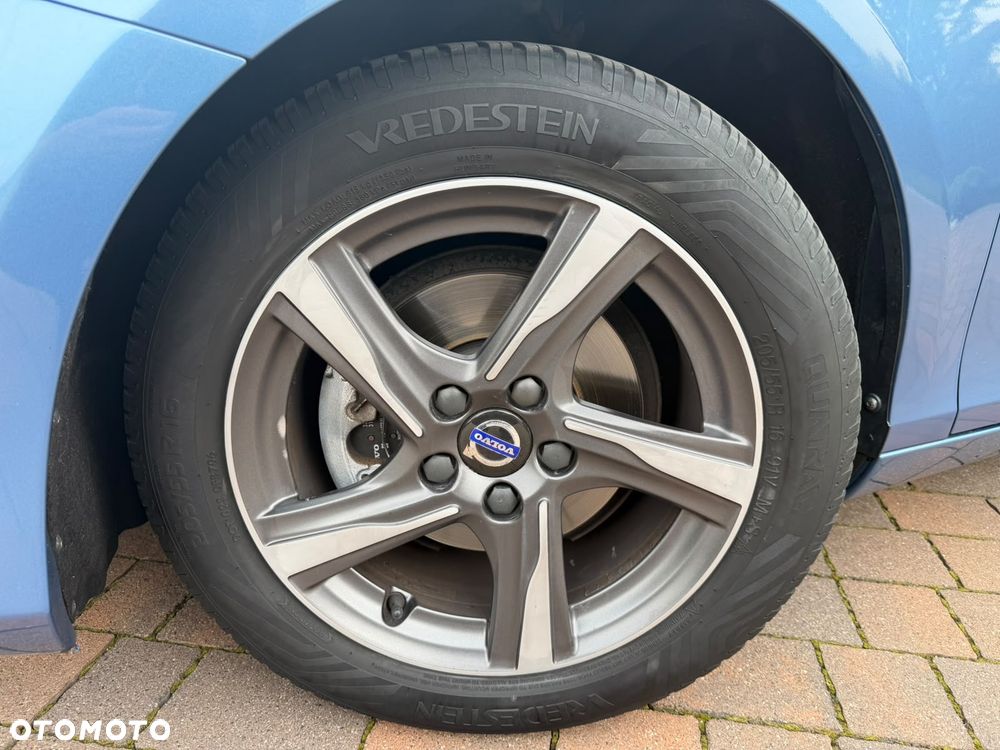 Volvo V40 - 26