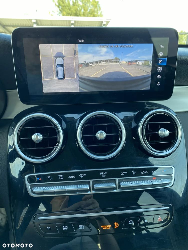 Mercedes-Benz GLC 300 e 4-Matic Business Edition - 25