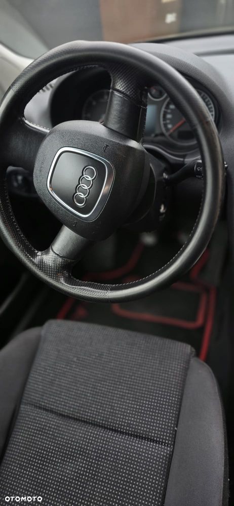 Audi A3 Sportback 1.9 TDI Attraction - 14