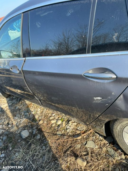 Dezmembrez dezmembrări piese bmw F07 GT seria 5 GT 530D 245 Hp 2011 trapa panoramica volan pe stanga planșa flansa bord etc perne grup cutie automată 8 HP 70 - 9