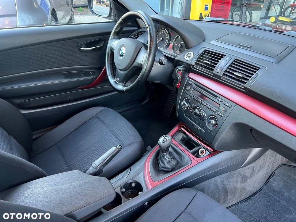 BMW Seria 1 118d - 18