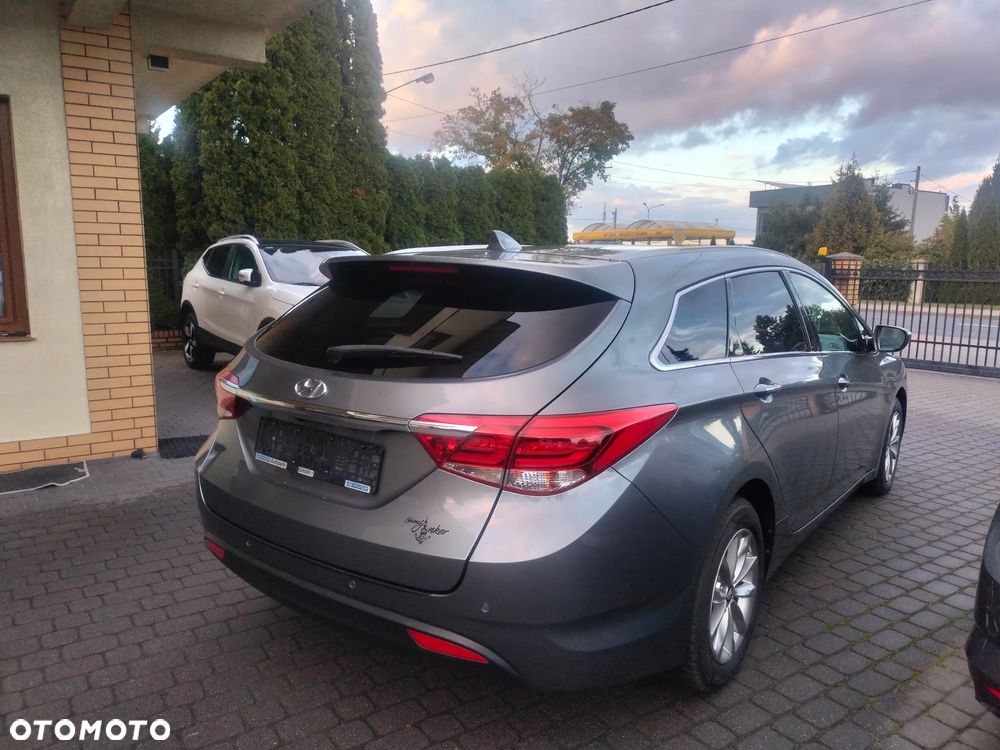 Hyundai i40 Kombi 1.7 CRDi Premium - 5