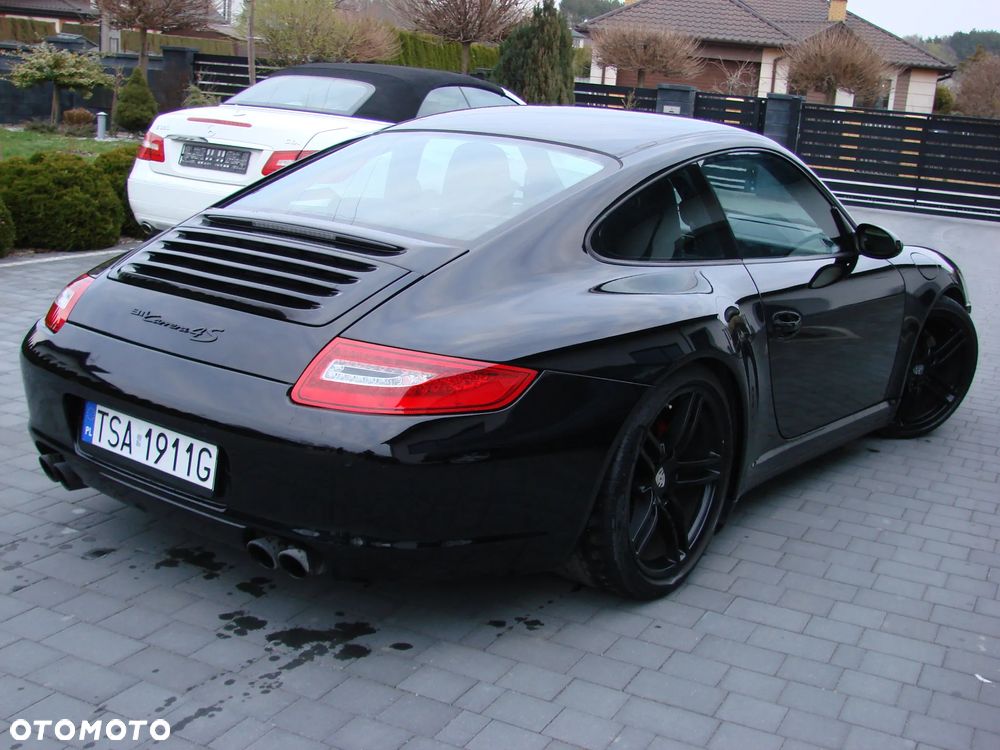 Porsche 911 Carrera 4 S - 13
