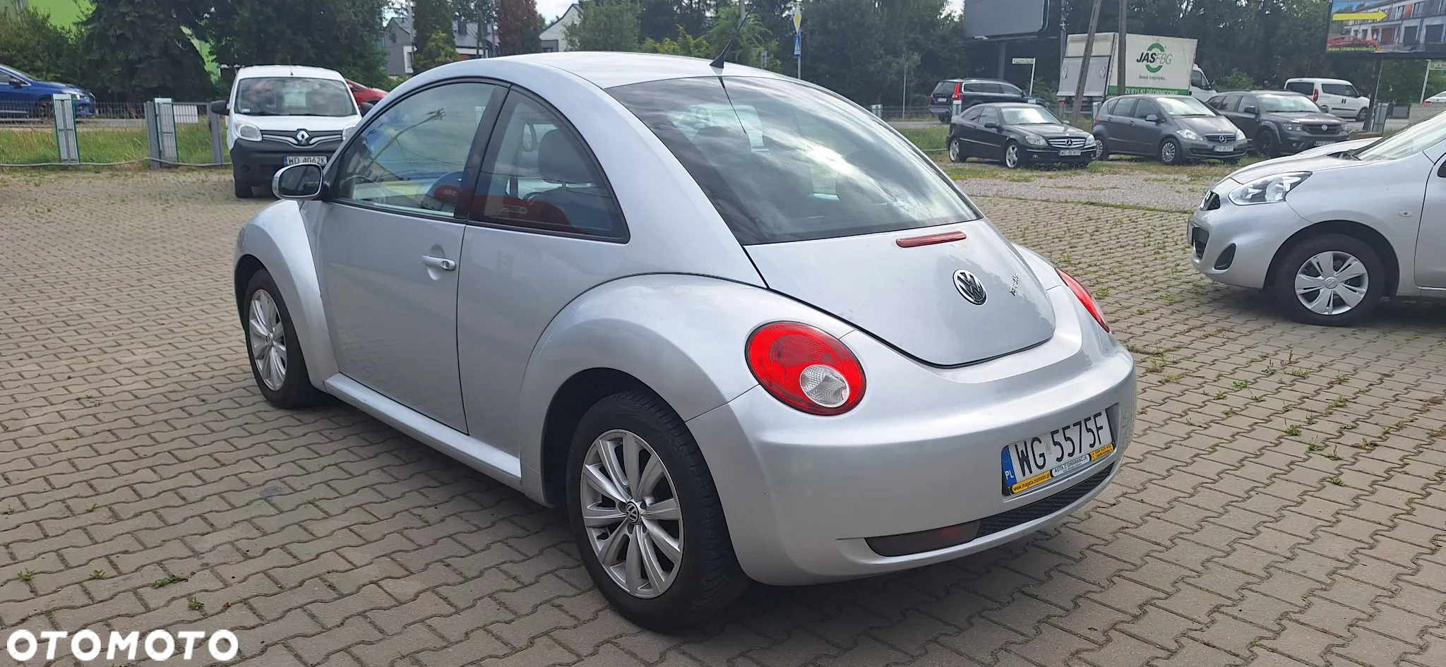 Volkswagen New Beetle - 14