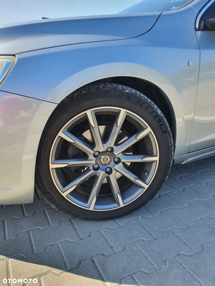 Volvo V60 D4 Drive-E R-Design Summum - 4