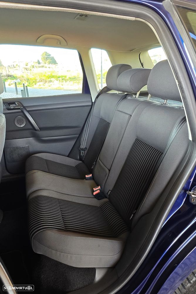 VW Polo 1.4 TDi Sportline - 16