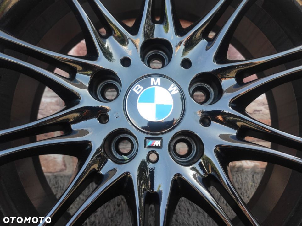Oryginalne czarne felgi BMW 18 5x120 M pakiet Styling 135 E46 e36 E90 X3 F25 Z3 Z4 E81 E87 F30 E60 F10 F30 F34 JR 7896470 8j ET47 8.5j ET50 7915635576 - 11