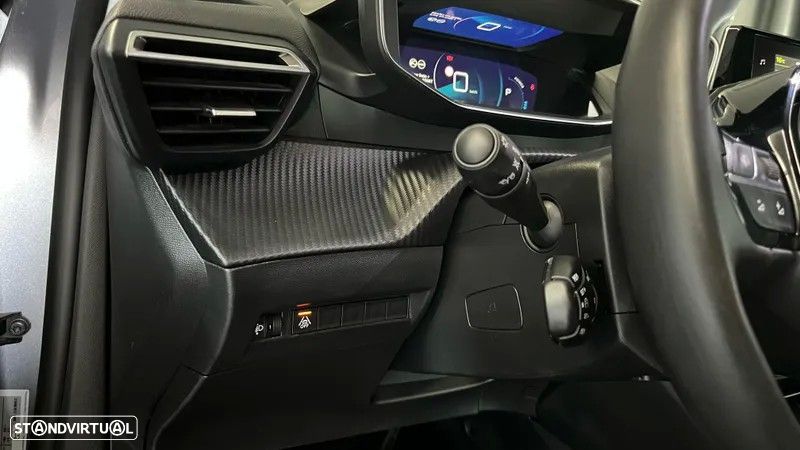 Peugeot e-2008 50 kWh Allure - 9