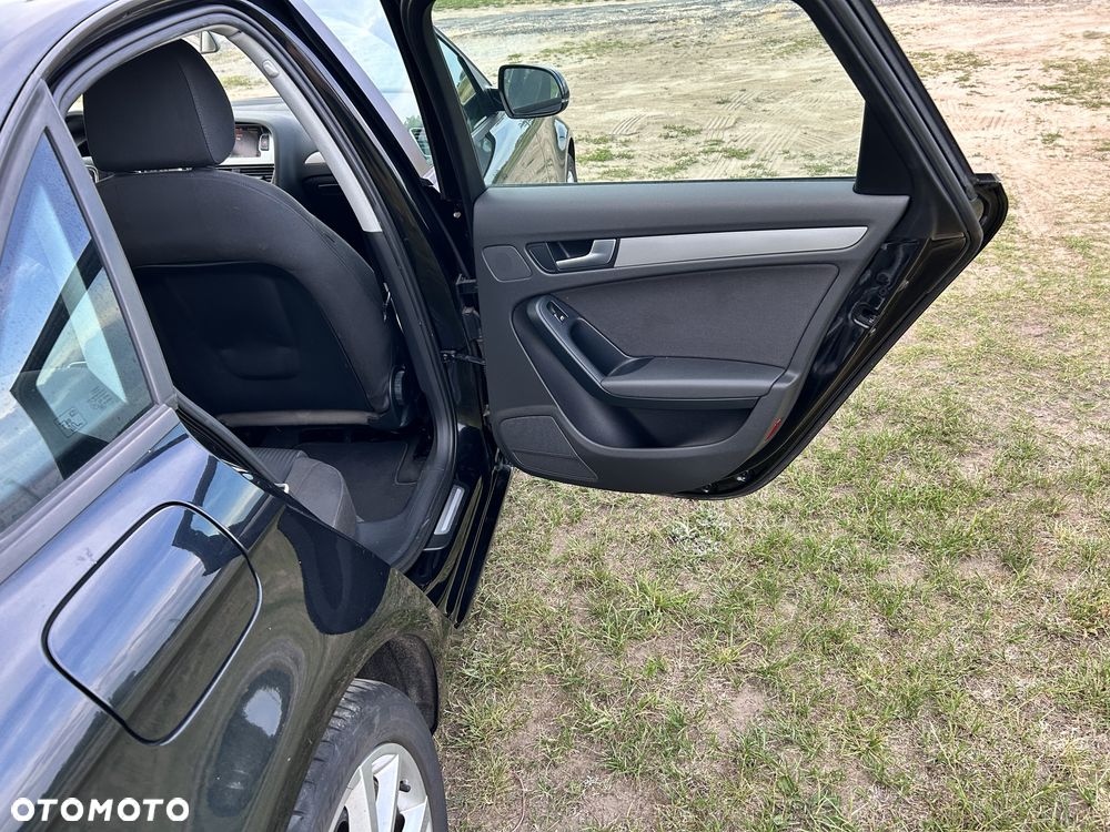 Audi A4 Avant - 8