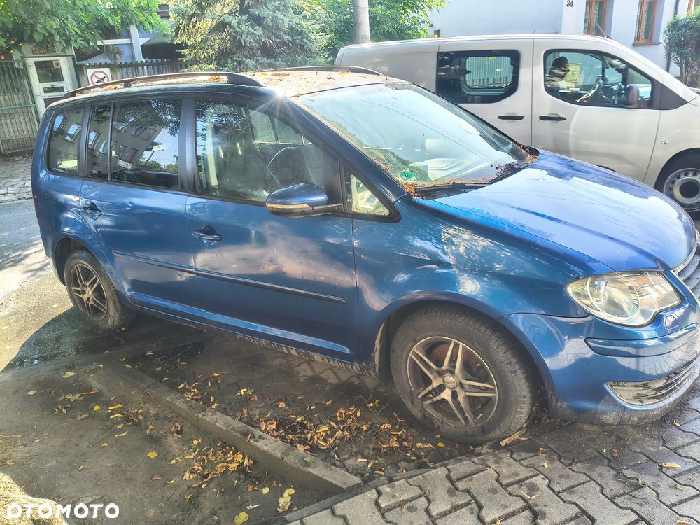 Volkswagen Touran 1.4 TSI Trendline DSG - 1