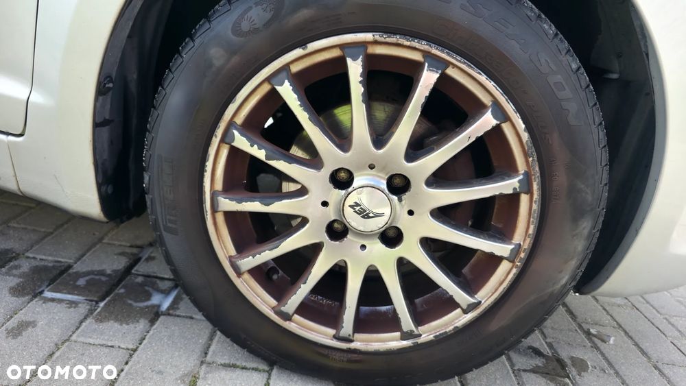 Suzuki Swift - 15