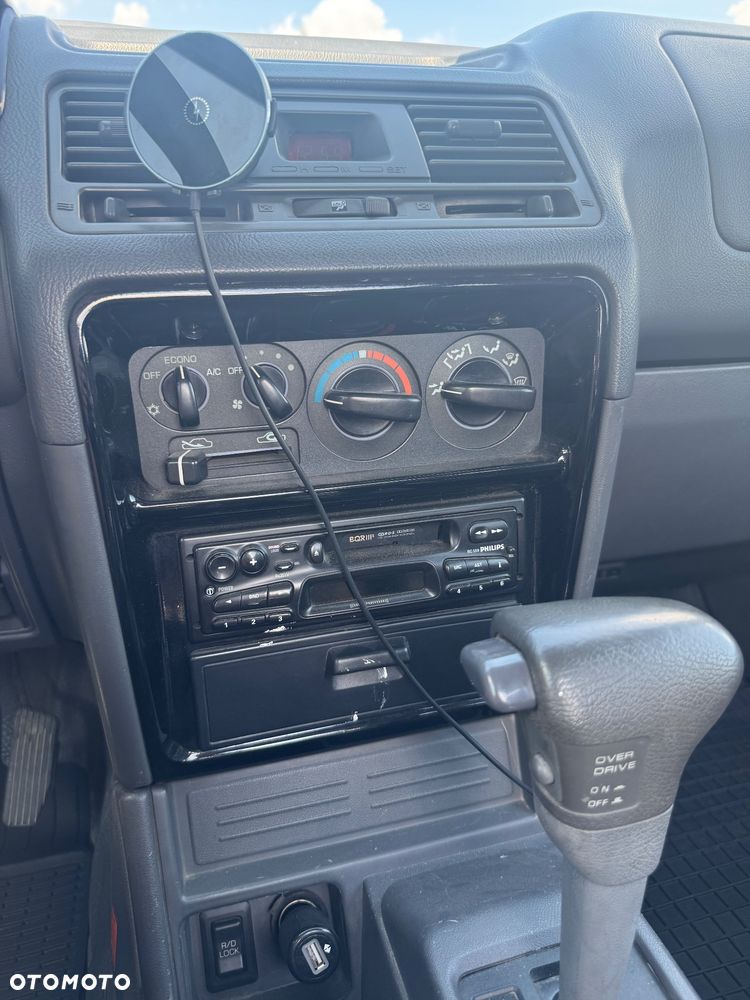 Mitsubishi Pajero Sport - 23