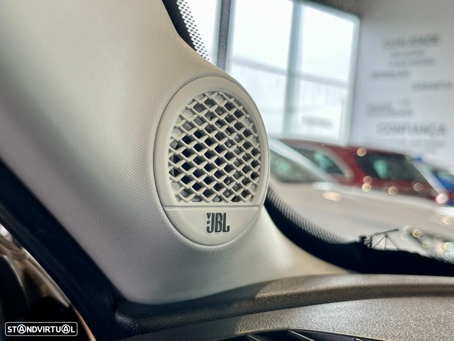 Jeep Avenger 1.2 GSE T3 Altitude - 29