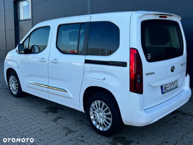 Toyota Proace City Verso 1.5 D-4D Business - 6