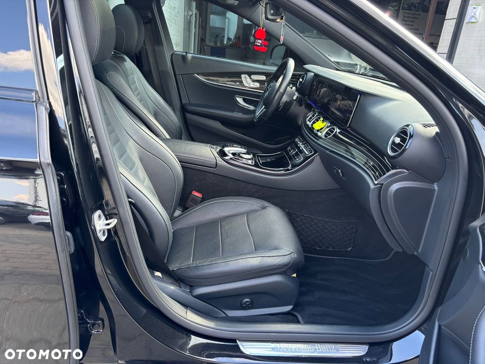 Mercedes-Benz Klasa E 300 9G-TRONIC - 7