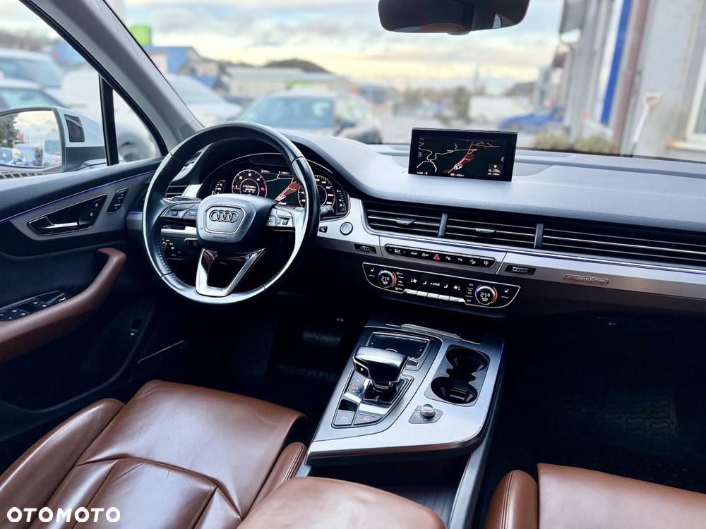 Audi Q7 3.0 TDI ultra Quattro Tiptronic - 23