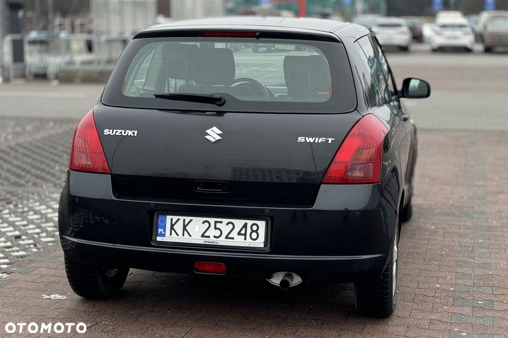 Suzuki Swift - 6