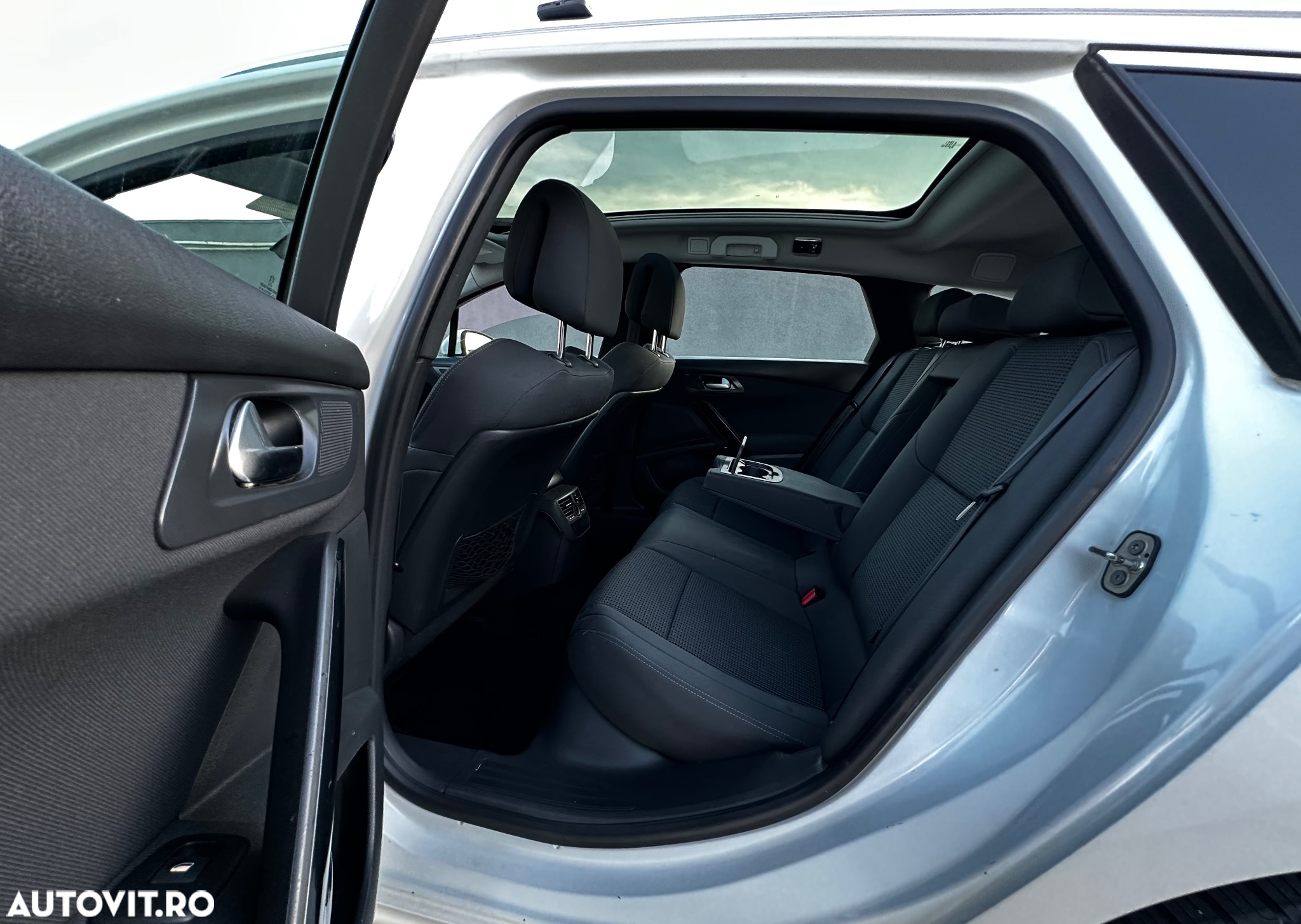 Peugeot 508 SW BlueHDi 150 Stop&Start Allure - 11