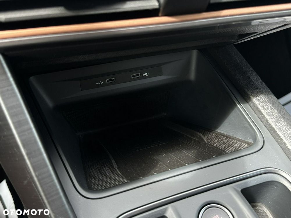 Cupra Formentor 1.4 e-Hybrid DSG - 30