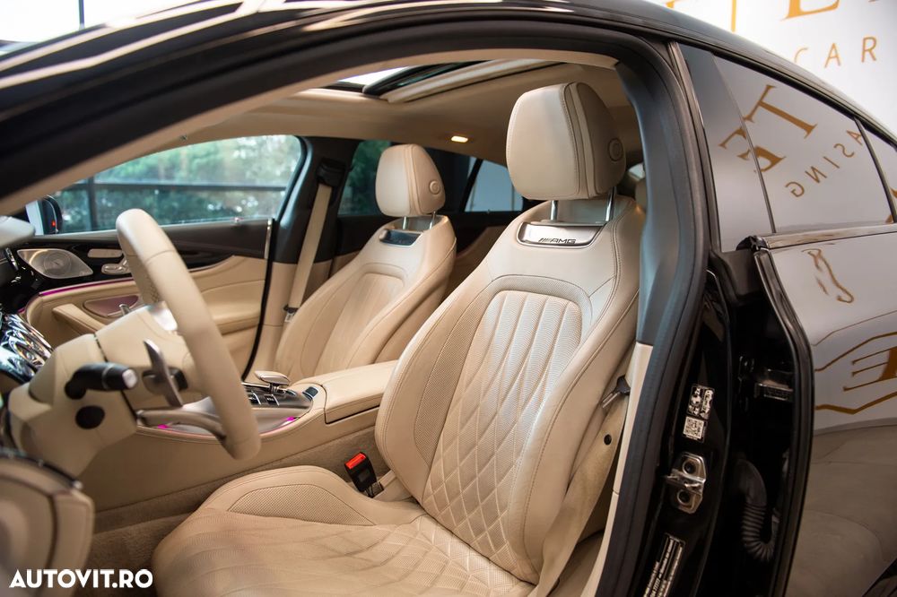 Mercedes-Benz AMG GT - 15