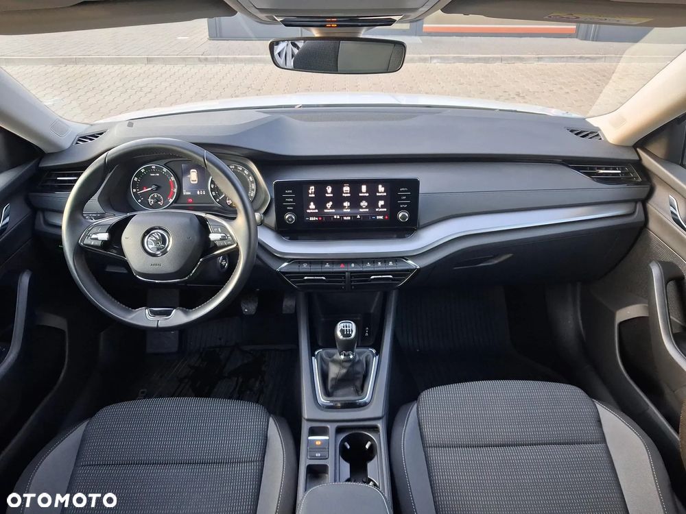 Skoda Octavia 1.5 TSI ACT Ambition - 11