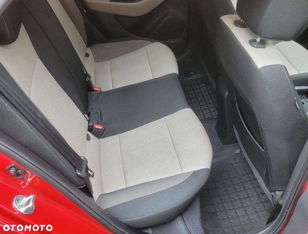 Hyundai i20 1.4 Premium - 24