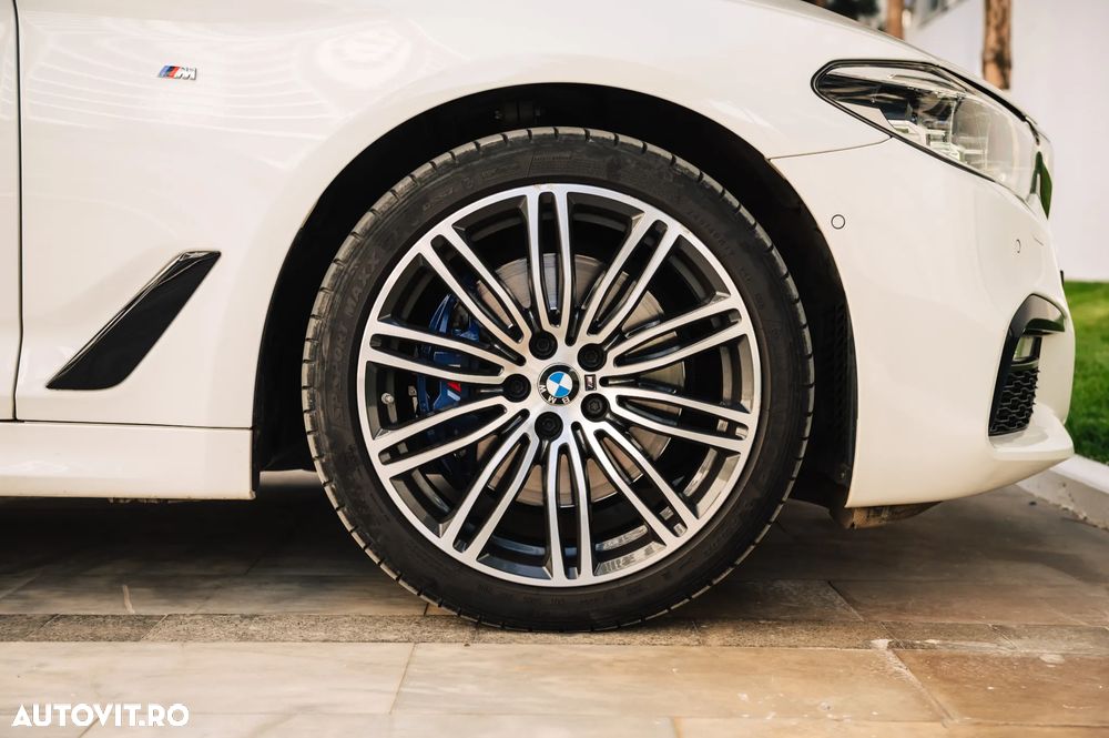 BMW Seria 5 530d xDrive Aut. - 10