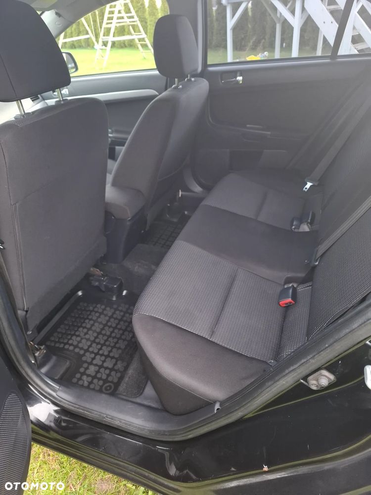 Mitsubishi Lancer 1.8 DID Intense - 6
