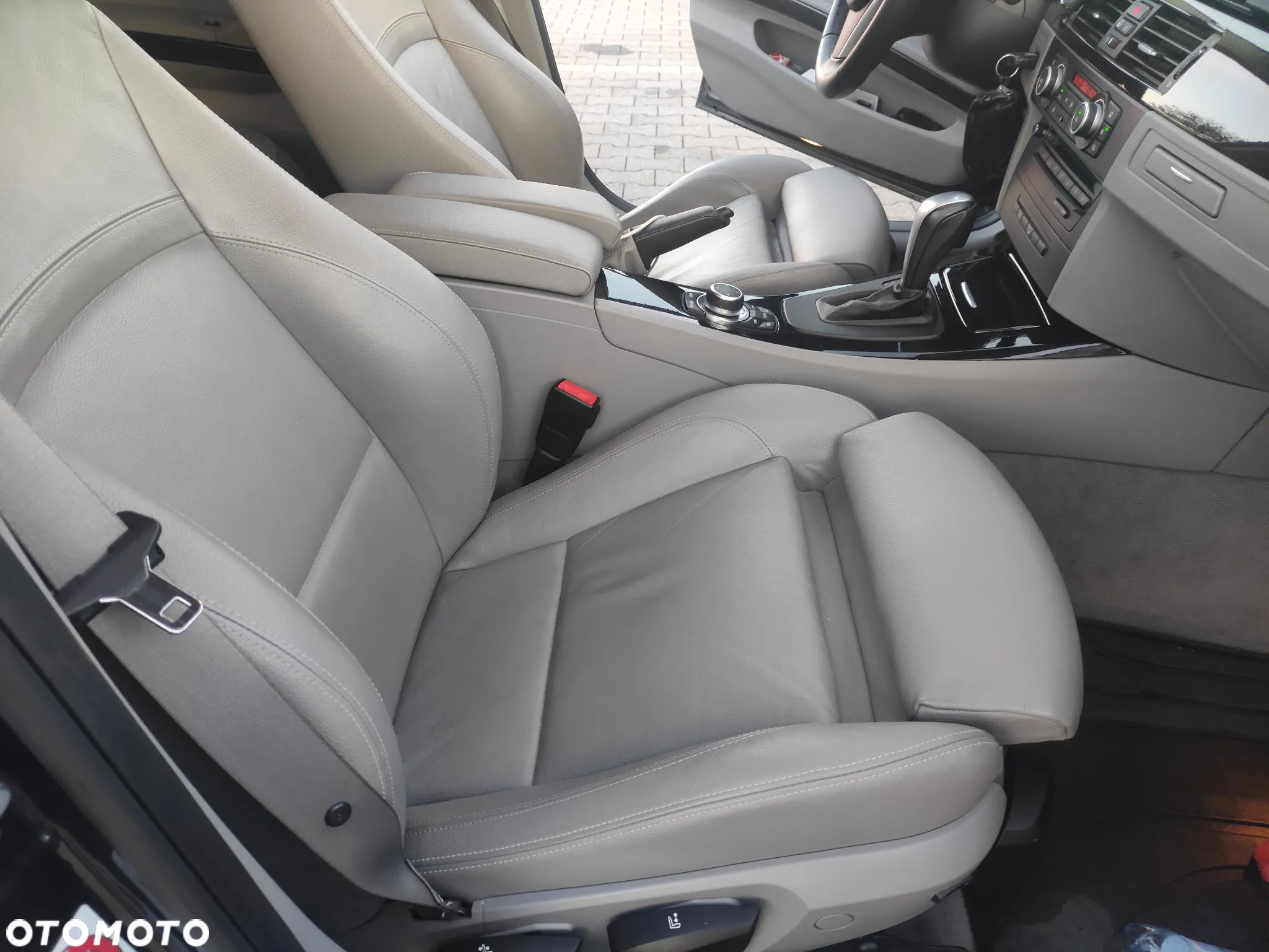 BMW Seria 3 - 33