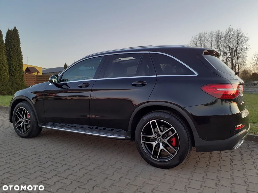 Mercedes-Benz GLC 220 d 4Matic 9G-TRONIC AMG Line - 5