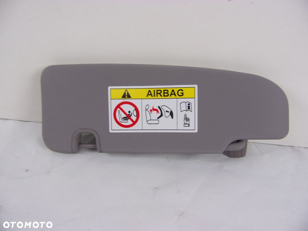 ALFA ROMEO GIULIA SŁONECZNIK DASZEK PRAWY - 1