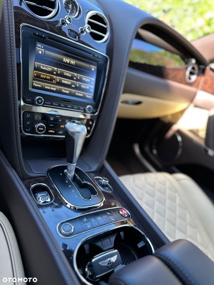 Bentley Flying Spur W12 - 14