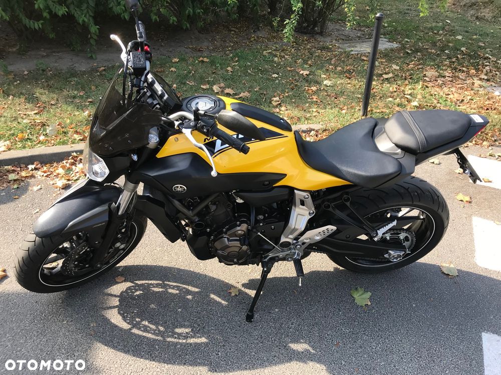 Yamaha MT - 9