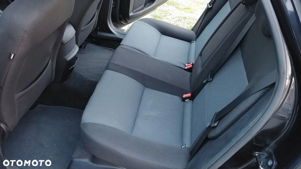 Ford Mondeo 1.8 TDCi Silver X - 7