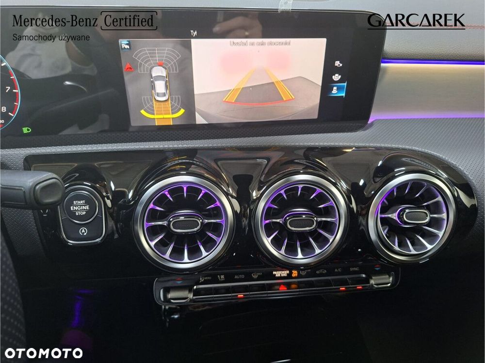 Mercedes-Benz CLA - 27