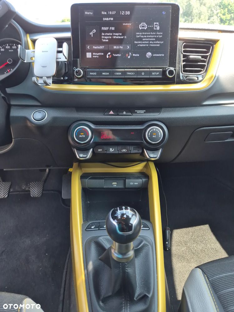 Kia Stonic 1.2 L Business Line - 9