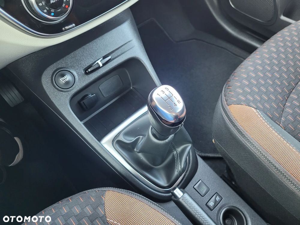 Renault Captur (ENERGY) TCe 90 INTENS - 18