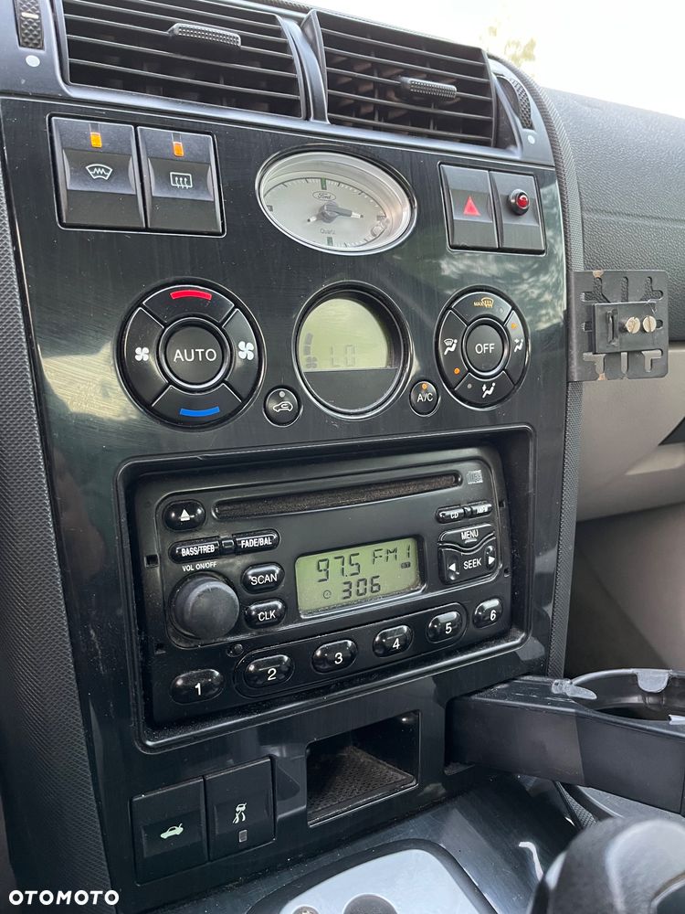 Ford Mondeo - 15