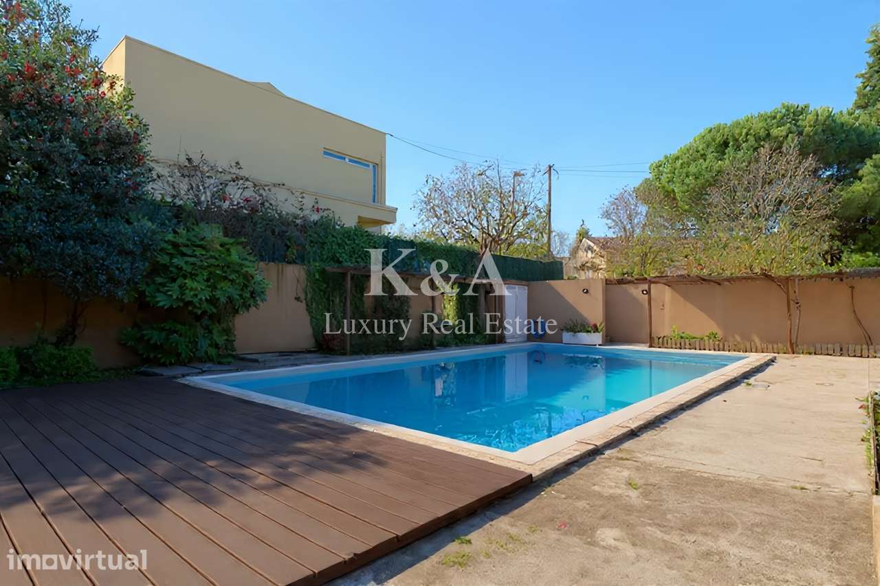 Moradia T4 com jardim e piscina - Grande imagem: 2/9